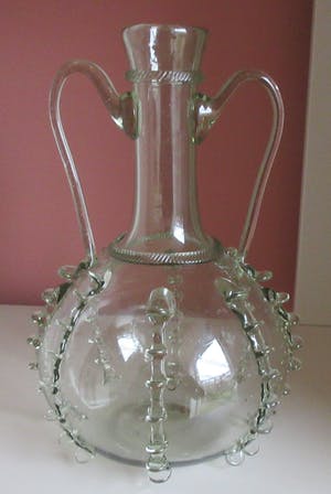 Niet of onleesbaar gesigneerd - Replica van 18e eeuwse Antieke glazen Bruidskaraf kopen? Bied vanaf 10!