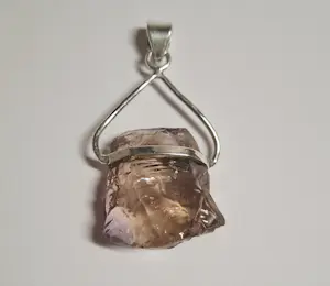 Nieuwe zilveren prachtige hanger  met  ametrinekrista kopen? Bied vanaf 75!