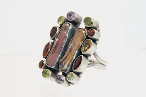 10- Robuuste sterling zilveren "brutalist" ring mt diverse multi-cut kleurstenen kopen? Bied vanaf 46!