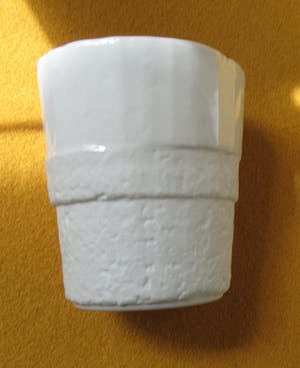 Hella Jongerius - Moderne biscuit porseleinen beker uitvoering Tichelaar Makkum kopen? Bied vanaf 10!