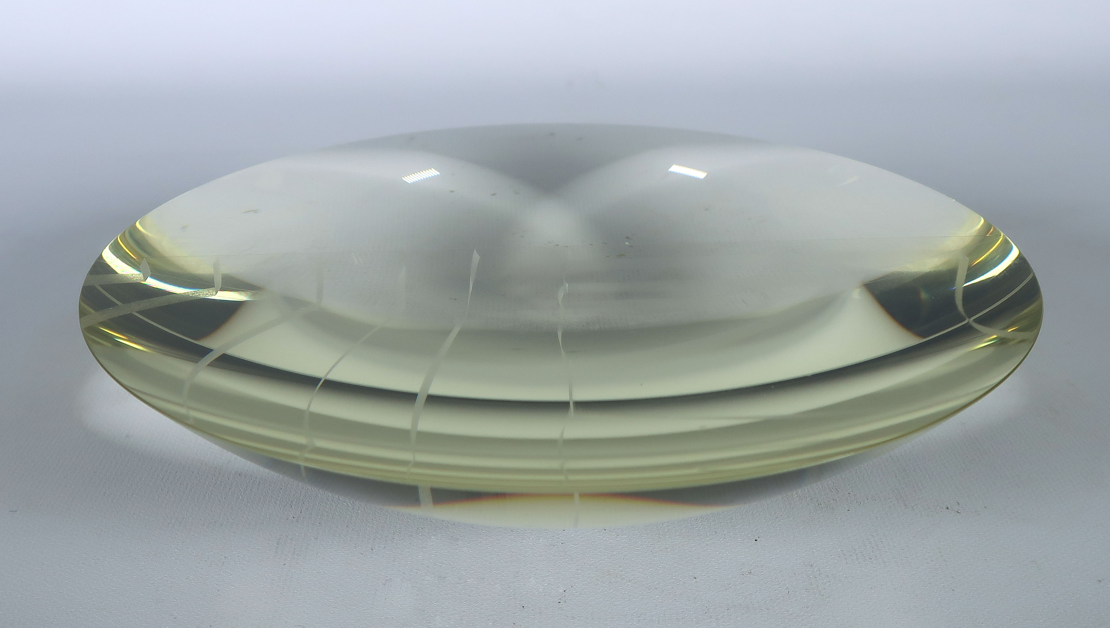 Oliver Lesso - Glas, Small Lake-Pure 1 kopen? Bied vanaf 250!