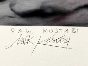 Mark Kostabi - Die Schüssel ist halb leer, aber die Flasche läuft nie trocken kopen? Bied vanaf 100!