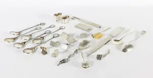 Lot van diverse zilveren voorwerpen kopen? Bied vanaf 120!