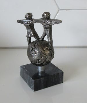 Jaap Hartman - Bronzen Beeld "Pax Christi" kopen? Bied vanaf 25!