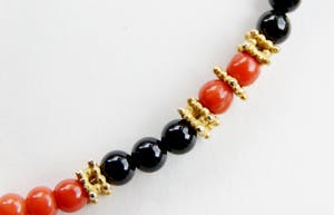 Chanelcollier kopen? Bied vanaf 300!