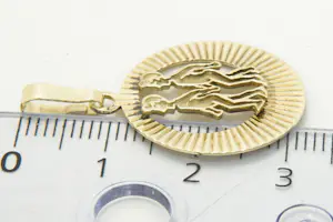 70 - 14 karaats geelgouden vintage zodiac hanger met afbeelding Tweeling kopen? Bied vanaf 130!
