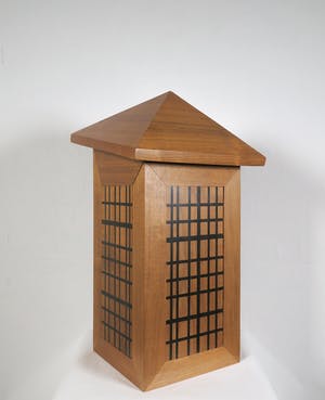 Karen Oude Alink - Handgemaakt kistje van notenhout met geometrisch patroon kopen? Bied vanaf 100!