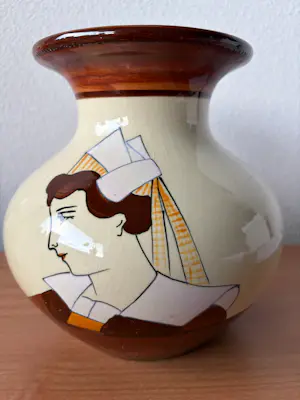 Quimper Faience - Prachtige Bretonse vaas H B Quimper kopen? Bied vanaf 65!