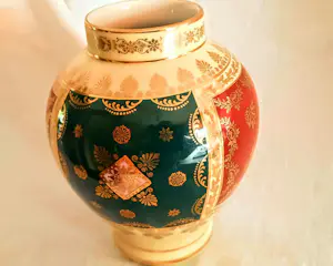 AcheterDW Karlsbader Porzellan - Vase Josef Kuba JKW Dekor Karlsbad handbemalt Galante Szene 40er Jahre? Enchérissez de 85!