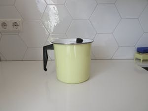 Niet of onleesbaar gesigneerd - Vintage emaille melkkoker kopen? Bied vanaf 1!