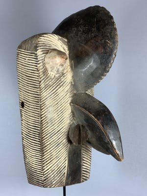 Songye - Tribal used African Songye Bird mask - Cameroon. kopen? Bied vanaf 35!