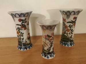Koninklijke Tichelaar Makkum - Ensemble 3 vazen handbeschilderd kopen? Bied vanaf 50!