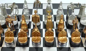 Salvador Dali - Surrealistisch schaakbord van Salvador Dali kopen? Bied vanaf 690!