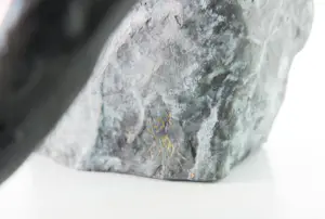 Yvon van Wordragen - Brons, Zittende vrouw in jurk kopen? Bied vanaf 500!