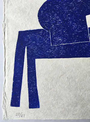 Klaas Gubbels - ‘Kan op tafel in blauw’ - houtdruk op geschept papier - 2021 kopen? Bied vanaf 385!