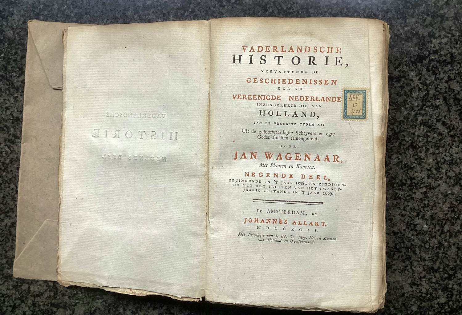 Antiquarisch Boek - Vaderlandsche Historie: 19 delen. Met gravures & Kaarten. kopen? Bied vanaf 200!