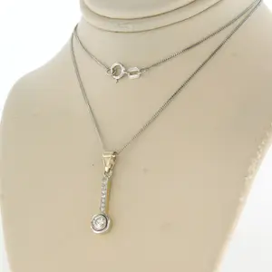 14k wit gouden collier met bicolour gouden hanger met diamant - 45 cm kopen? Bied vanaf 320!