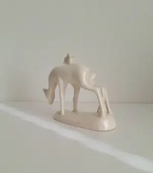 Plateelbakkerij Zuid-Holland - Art Deco, twee hertjes kopen? Bied vanaf 69!