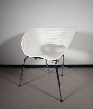 Ron Arad - Staal en polypropeen, Tom Vac stoel voor Vitra (meerdere exemplaren beschikbaar) kopen? Bied vanaf 50!