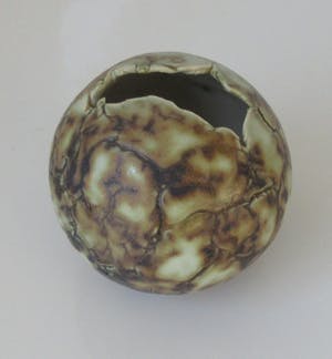 Niet of onleesbaar gesigneerd - Studio Keramisch opengewerkt object kopen? Bied vanaf 1!