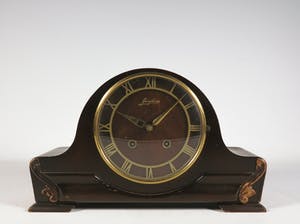 Junghans - Tafelklok kopen? Bied vanaf 1!