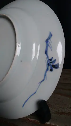 Niet of onleesbaar gesigneerd - 19e eeuws Japans (Edo-periode) bord in Chinese stijl kopen? Bied vanaf 1!