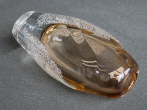 Jan Beranek - Vaas met ingesloten luchtbellen kopen? Bied vanaf 1!