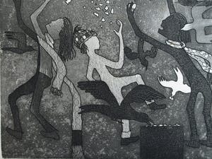 Harry van Kruiningen - Ingelijste ets & aquatint , Kinderen voeren vogels – winter 1979 kopen? Bied vanaf 1!