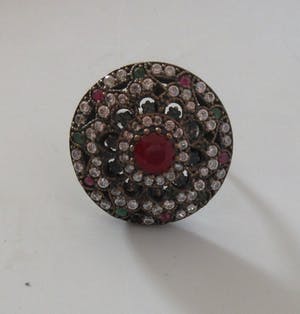 Niet of onleesbaar gesigneerd - Zilveren (925) Afghaanse Kuchi Halsketting met hanger en twee ringen kopen? Bied vanaf 1!