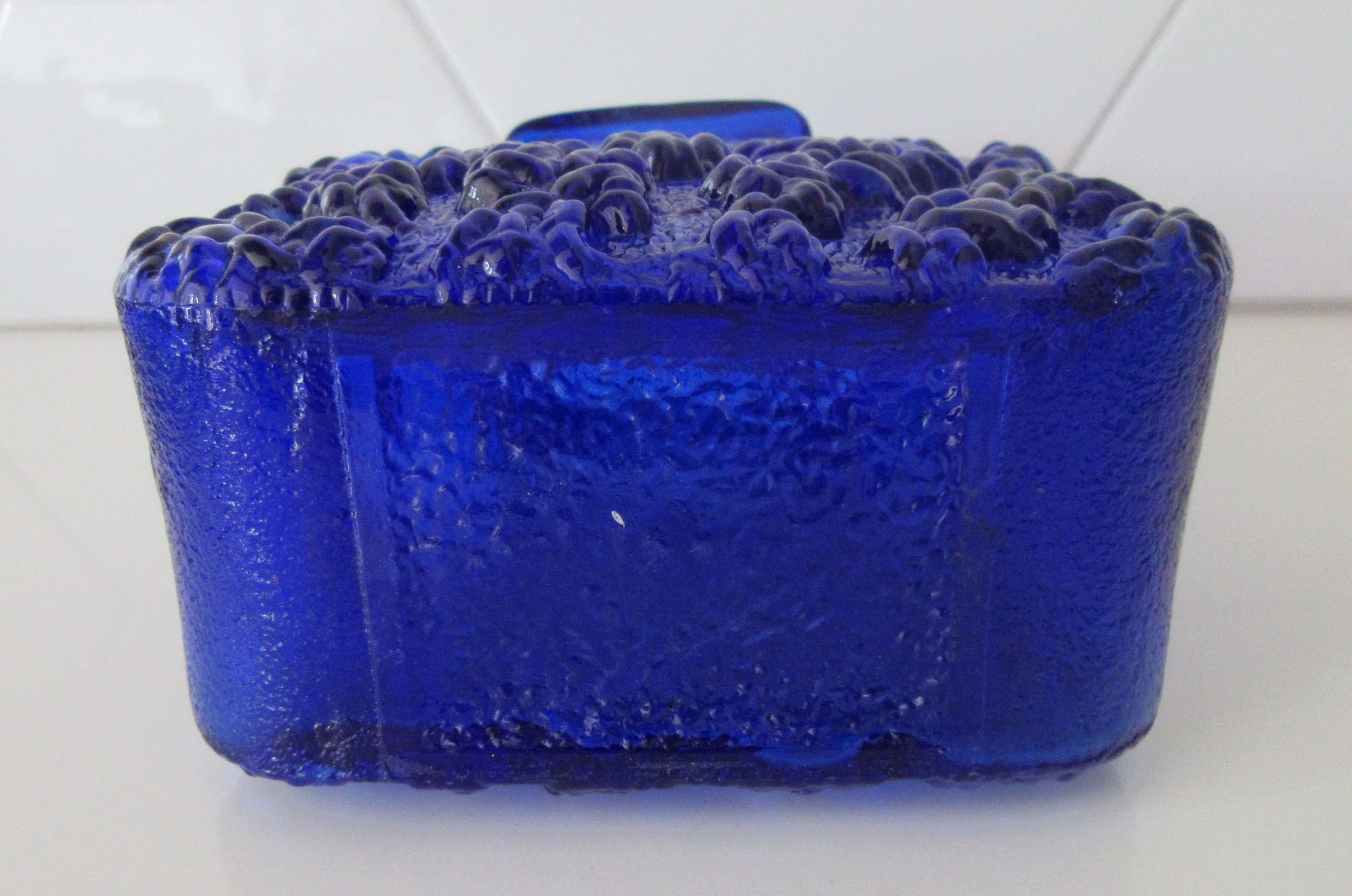 Lars Hellsten - Blauwe persglazen 'barkvase' voor Skruf kopen? Bied vanaf 28!