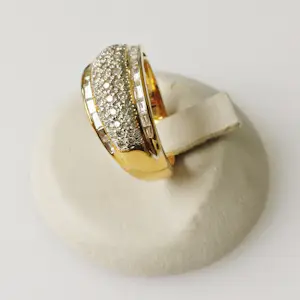 Diamanten ring van 0,85 ct kopen? Bied vanaf 1350!