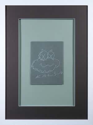 KAWS - Tekening in zilveren stift + oeuvrecatalogus 1993-2010 - Ingelijst verkocht voor € 1!