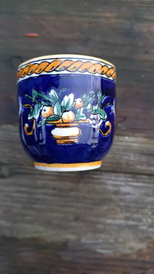 Faiencerie de Gien - Renaissance fond bleu. France. kopen? Bied vanaf 65!