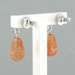 18k wit gouden oorhangers met zonnesteen en briljant geslepen diamant tot.0.09ct kopen? Bied vanaf 230!