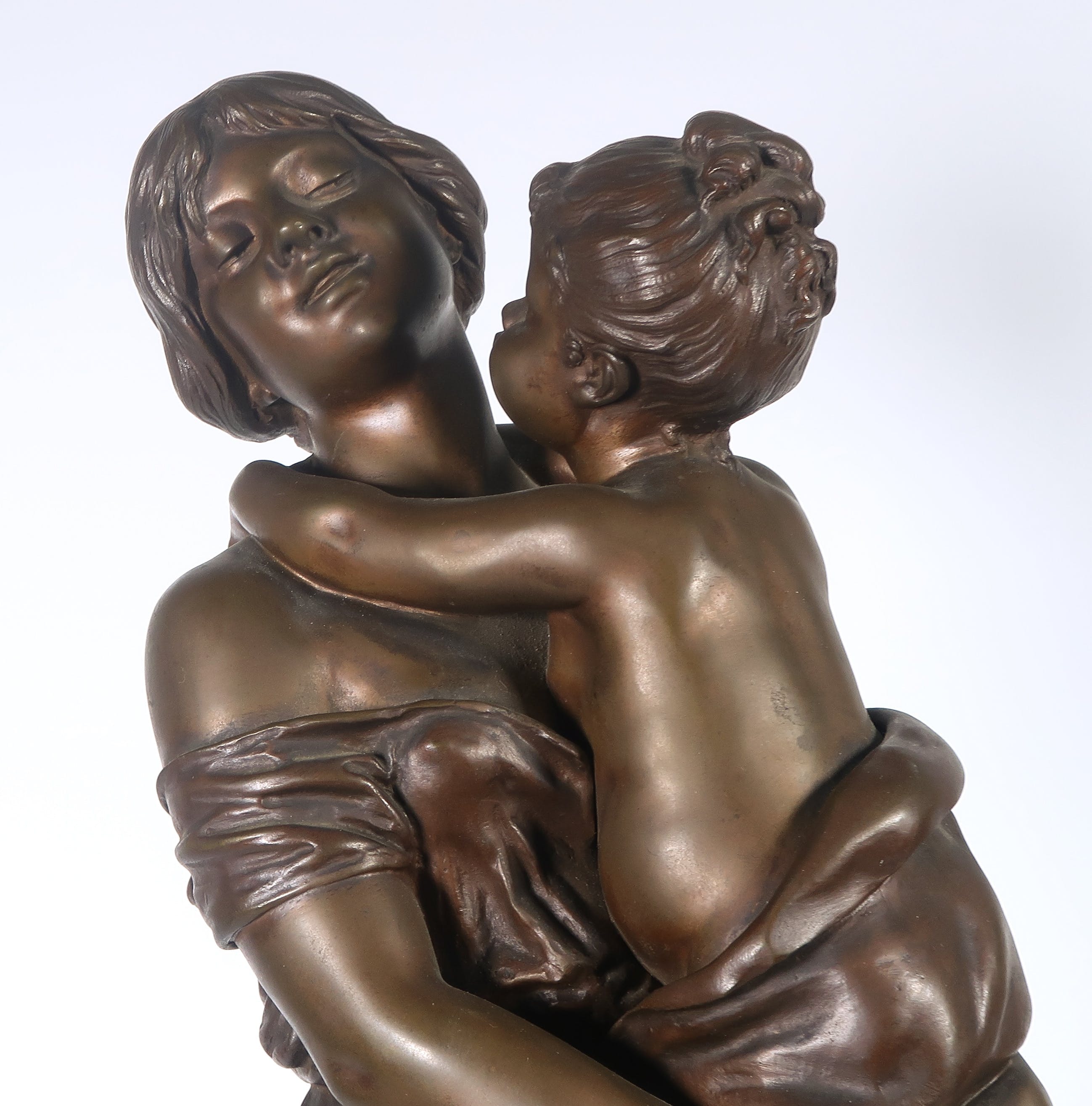 Charles Georges Ferville Suan - Bronzen beeld, Moeder met kind (Groot) kopen? Bied vanaf 350!
