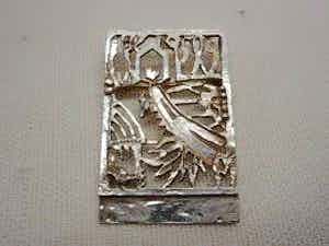 Jeroen Krabbe - Zilveren broche/hanger verkocht voor € 45!