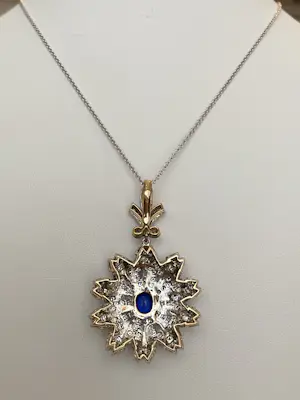Vintage 18 kt gouden hanger met saffier en diamanten kopen? Bied vanaf 1800!