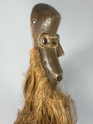 Lega - 200336 - Tribal used African passport mask from the Lega Bwami - Congo. kopen? Bied vanaf 35!