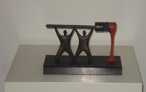 Corry Ammerlaan - Bronzen beeld met kwast en rode verf kopen? Bied vanaf 79!