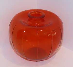 Andries Dirk Copier - ORANJE GLAZEN VAASJE, BEVRIJDINGS VAASJE, 1945, COPIER, LEERDAM kopen? Bied vanaf 150!