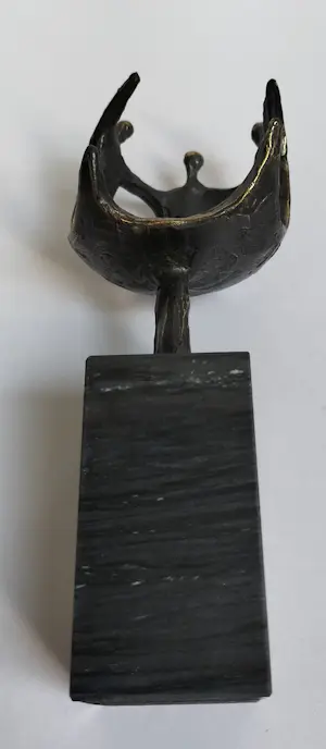 Corry Ammerlaan - Bronzen beeldje op marmeren sokkel/voet kopen? Bied vanaf 30!