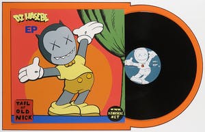 KAWS - DJ Hasebe album, Tail of Old Nick - Ingelijst kopen? Bied vanaf 1!