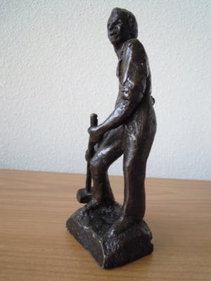 Jaap Hartman - Zwaar massief bronzen beeldje in opdracht gemaakt. kopen? Bied vanaf 45!