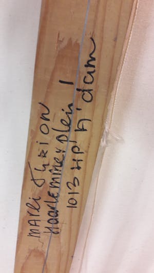 Marli Turion - Rode violen kopen? Bied vanaf 145!