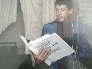 Herman Brood - Wat zie je poep moe je witte kopen? Bied vanaf 1500!