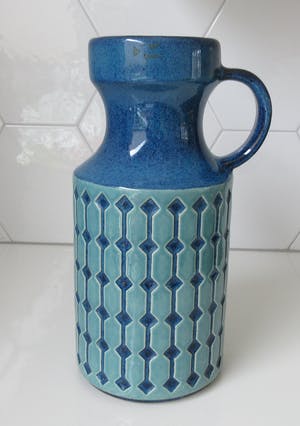 Jasba - Twee grote vintage kruikvazen - model "Amsterdam" en model 1640-28 - Scheurich kopen? Bied vanaf 30!