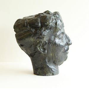 Charlotte van Pallandt - Bronzen beeld: Klein portret Truus II, ontwerp 1959 kopen? Bied vanaf 595!