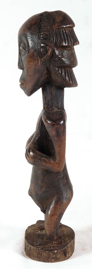 Luba - Vrouwelijk voorouderbeeld kopen? Bied vanaf 1!