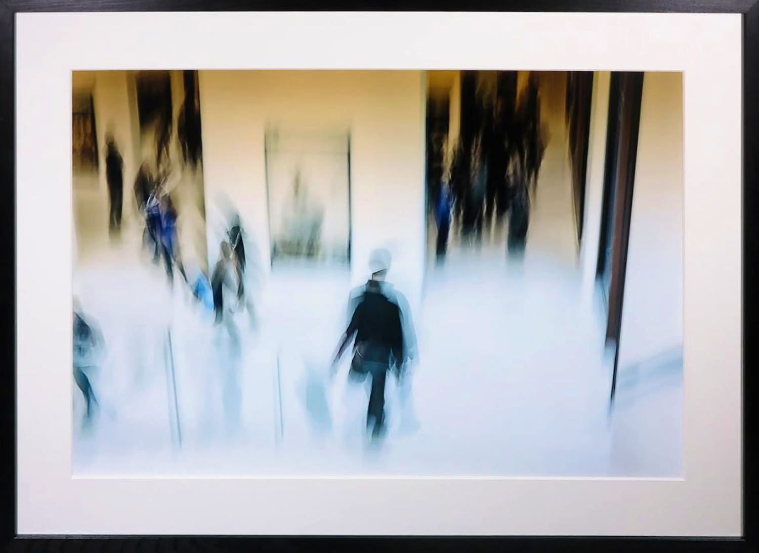 Gisella Klein - 4045039 Foto, At the museum V - Ingelijst verkocht voor € 70!