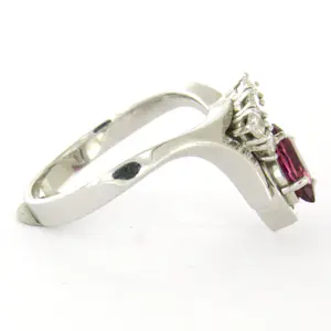 14k wit gouden ring met robijn en briljant geslepen diamant tot. 0.20ct kopen? Bied vanaf 585!